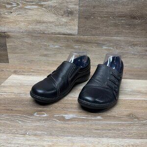 Clarks Ashland Effie Black Leather Slip On Loafer Women's Size 9.5